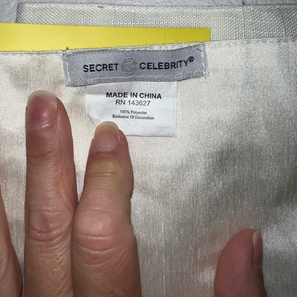 Secret celebrity table runner - Picture 4 of 4